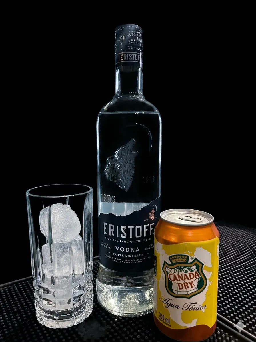 VODKA TÓNICA